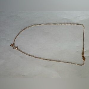 🌸Elegant Gold Crescent Moon Necklace